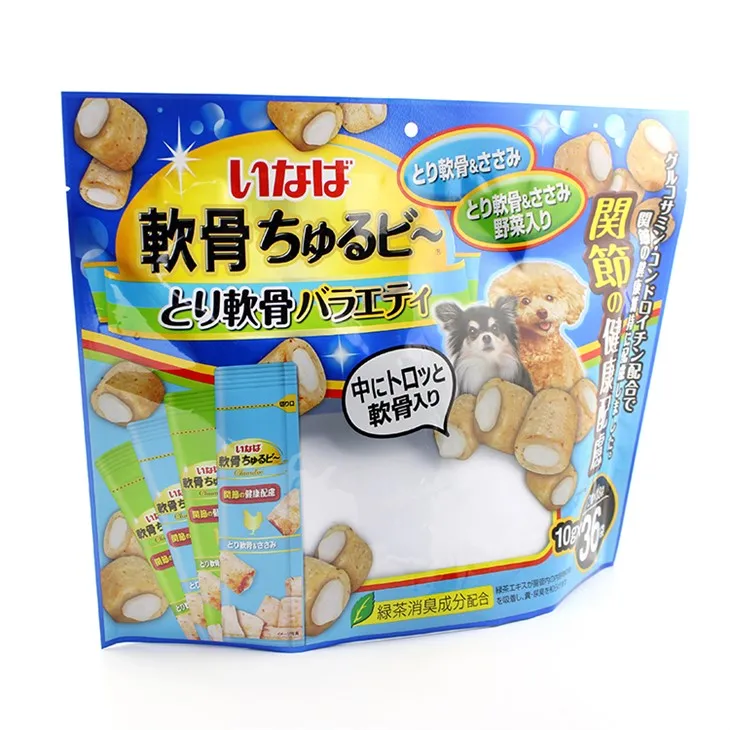 پاؤچ پالتو جانوروں کے کھانے کے تھیلے کھڑے ہوں